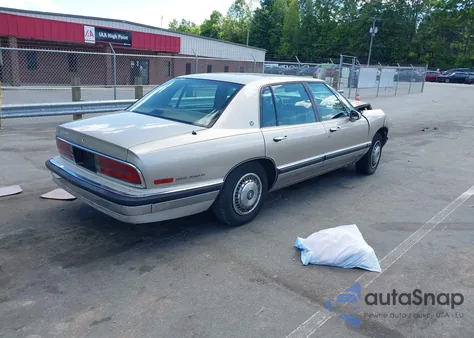 1993 Buick Park Avenue from USA, damaged, VIN 1G4CW53L0P1611080